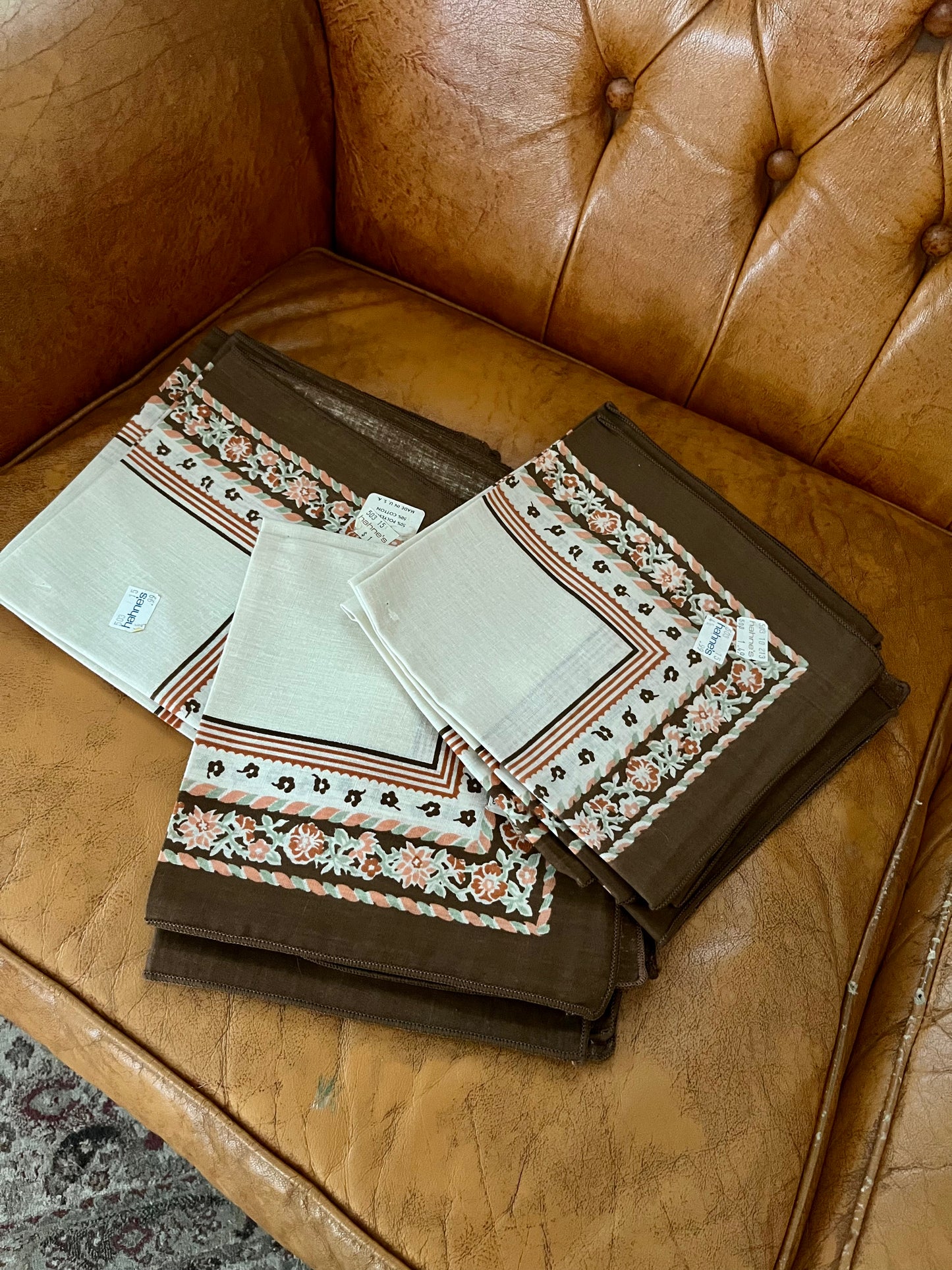 Vintage Pocket Hank Set