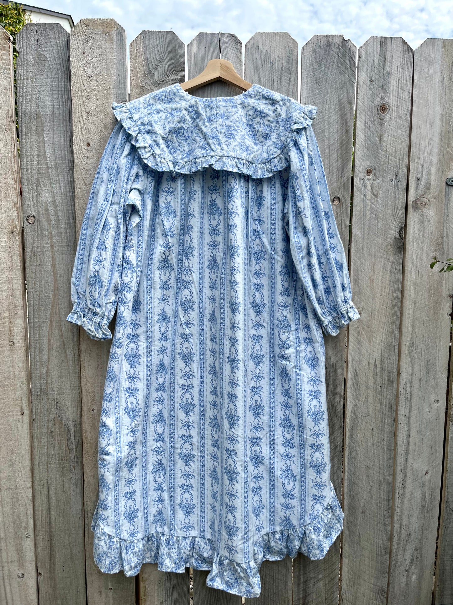Vintage Lanz of Salzburg Cottage Core Nightgown / SOLD